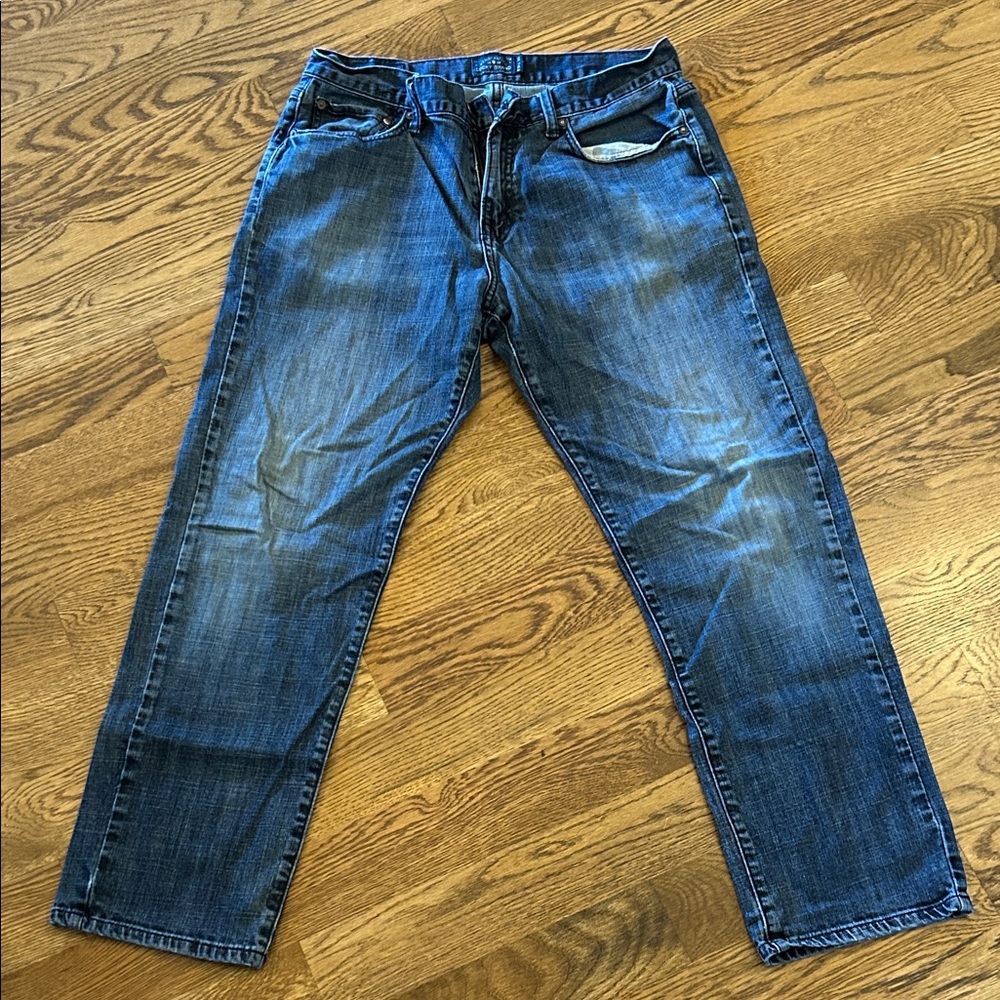 Lucky Brand Relaxed Fit Blue Jeans size 34 x 30